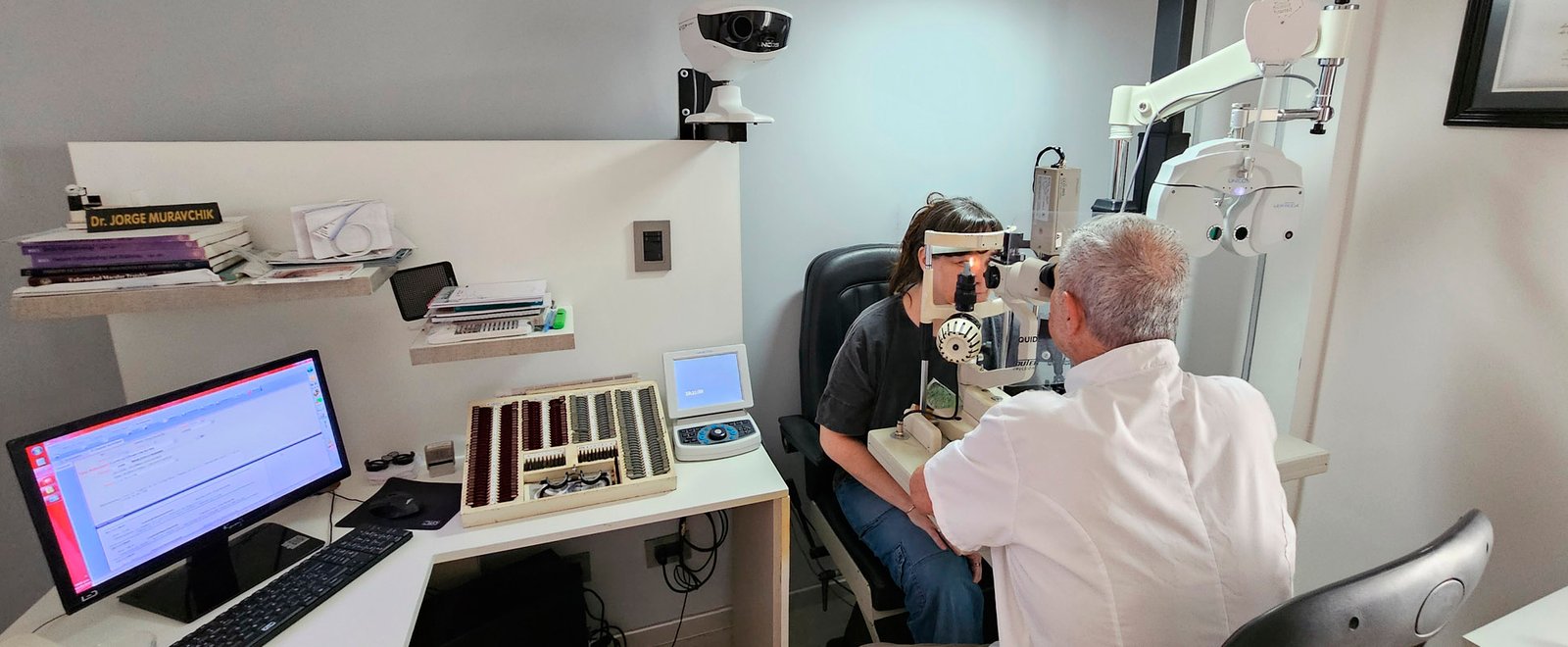 clinica muravchik_0001_Capa 4